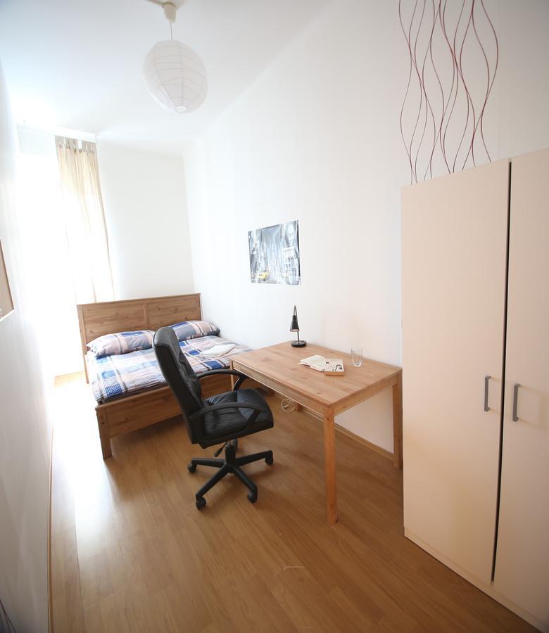 Vltava Apartments Prague 7 Exterior foto