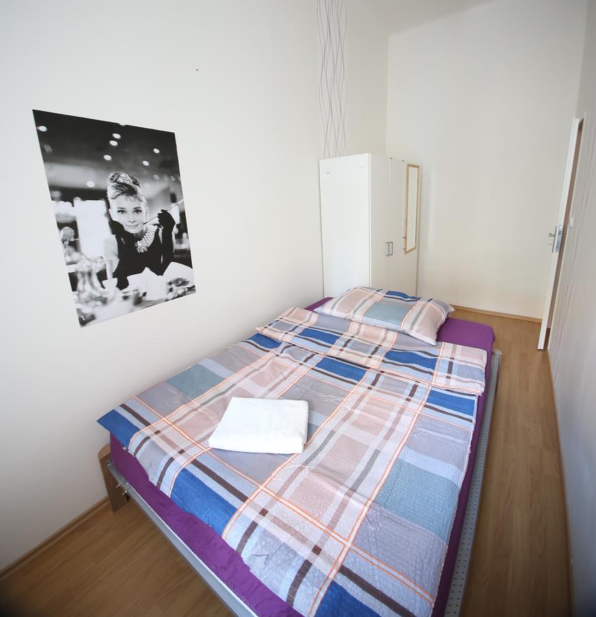 Vltava Apartments Prague 7 Exterior foto